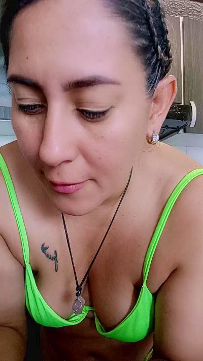 Giapajon live cam on Cam4