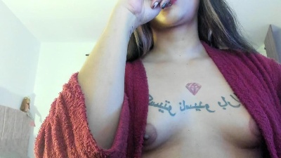 Giaselfpleasure live cam on Cam4