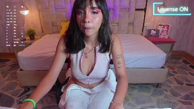 GigiBelli live cam on Cam4
