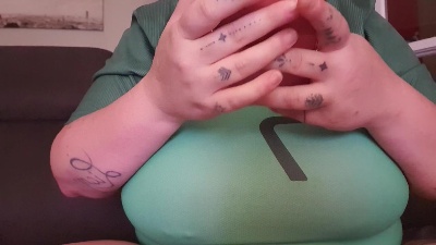 GigiLagauloise live cam on Cam4