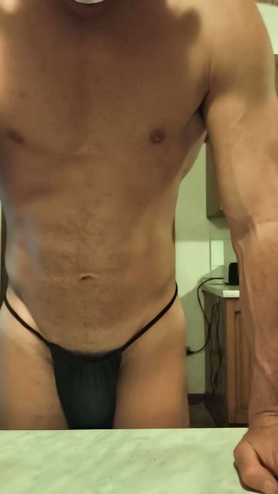 Gil_Hot_ live cam on Cam4