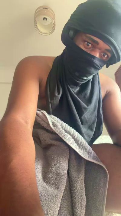 Gilson95 live cam on Cam4