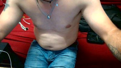 Ginettoperfe live cam on Cam4