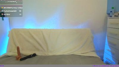 GingerMILFZara live cam on Cam4