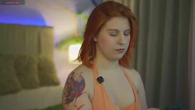 GingerPinky live cam on Cam4