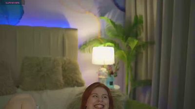 GingerPinky live cam on Cam4