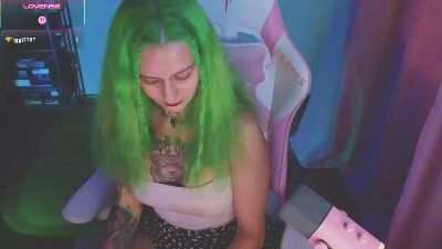 Ginger_Stay live cam on Cam4
