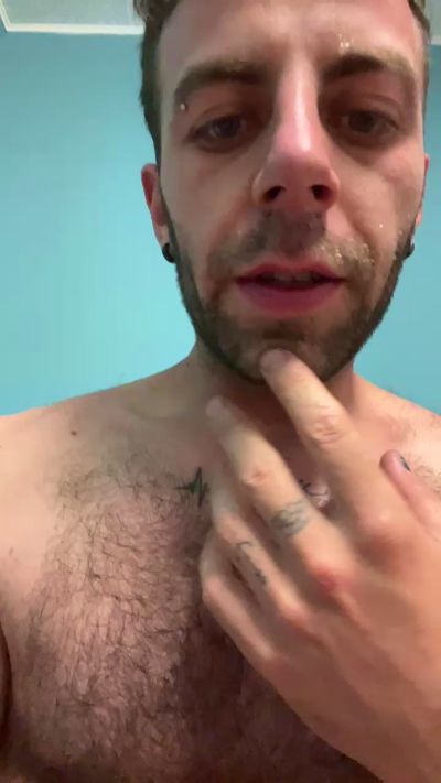 Gio2723 live cam on Cam4