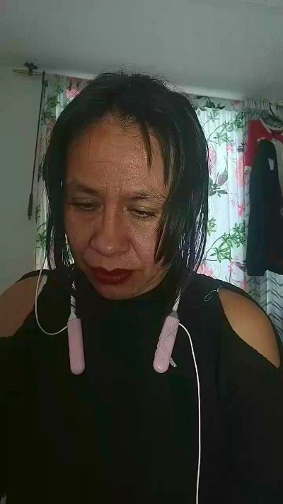 Gio48hot live cam on Cam4