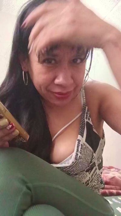 Gio48hot live cam on Cam4