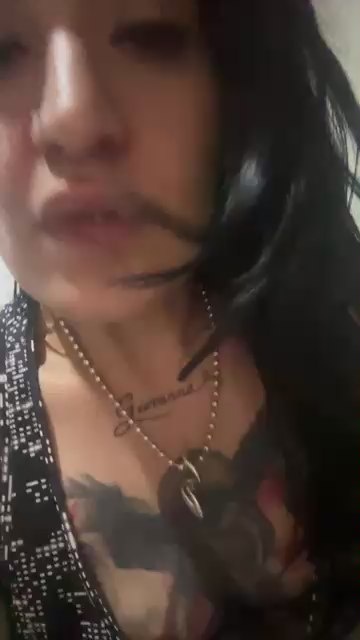 Gio_fan live cam on Cam4