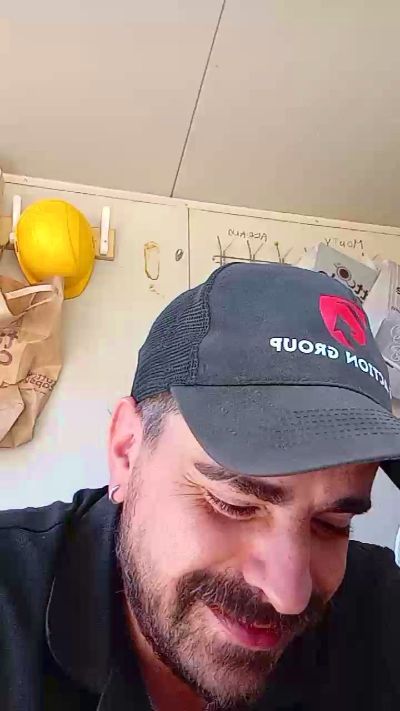 Giorgiomuffi live cam on Cam4