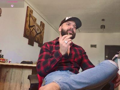 GipsyKingRo live cam on Cam4