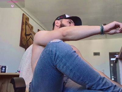 GipsyKingRo live cam on Cam4