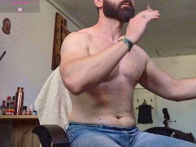 GipsyKingRo live cam on Cam4
