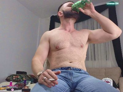 GipsyKingRo live cam on Cam4