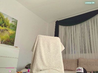 GipsyKingRo live cam on Cam4