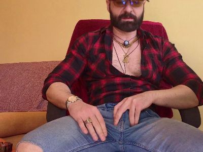 GipsyKingRo live cam on Cam4