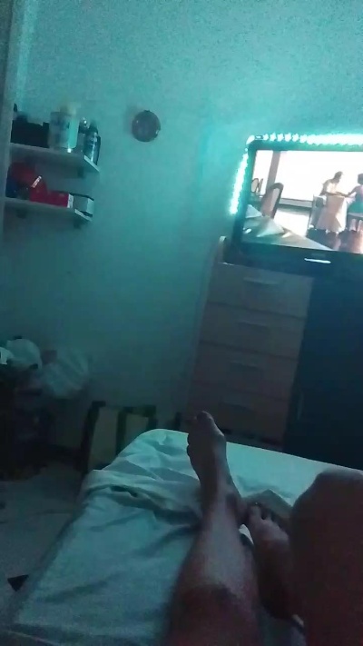 GipsyTraviesa live cam on Cam4