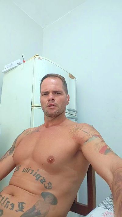 Giricotta live cam on Cam4