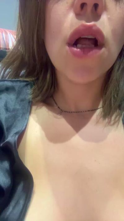 Girl_hot_hot1 live cam on Cam4