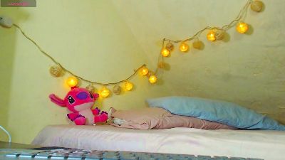 Girlghost_ live cam on Cam4