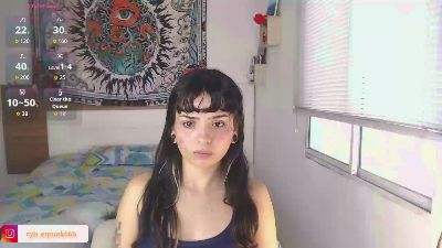 Girlredpunk live cam on Cam4