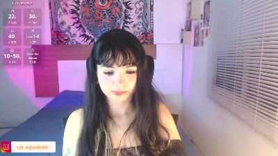 Girlredpunk live cam on Cam4