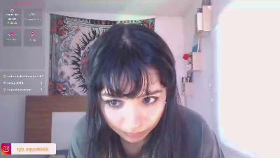Girlredpunk live cam on Cam4