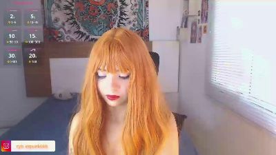 Girlredpunk live cam on Cam4