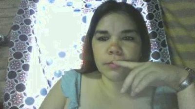 Gisela_peti live webcam model from Argentina
