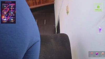 Giselle_moon live cam on Cam4