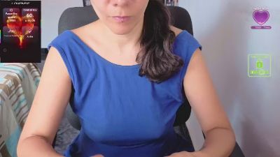 Giselle_moon live cam on Cam4