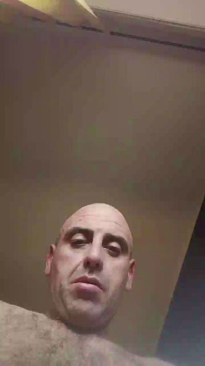 Gitano1981 live cam on Cam4