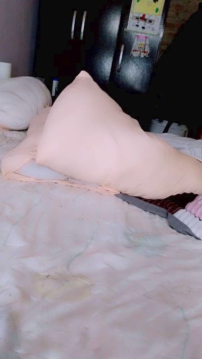 Giulicurvy live cam on Cam4