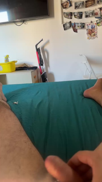 Giulio34 live cam on Cam4