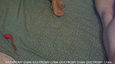 GiulyRomy live cam on Cam4