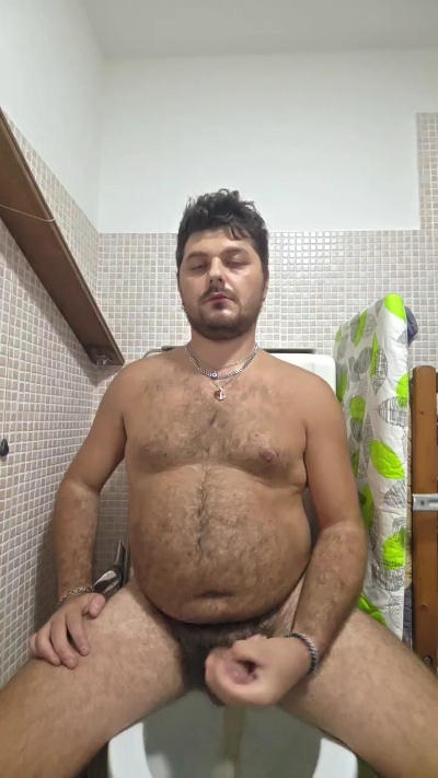 Giuse98 live cam on Cam4