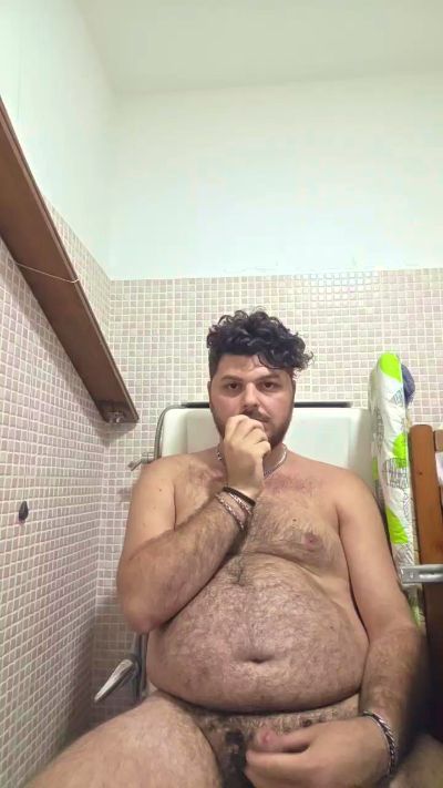 Giuse98 live cam on Cam4