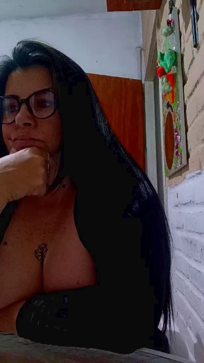 Gla347 live cam on Cam4