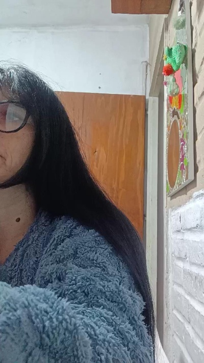 Gla347 live cam on Cam4
