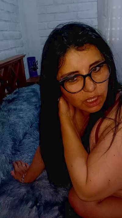 Gla347 live cam on Cam4