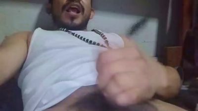 Gladiator209 live cam on Cam4