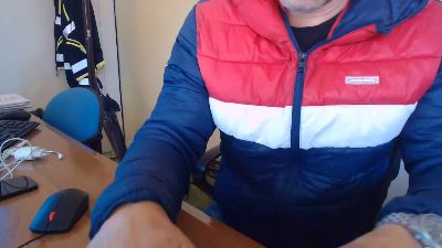Gladiatore_69 live cam on Cam4