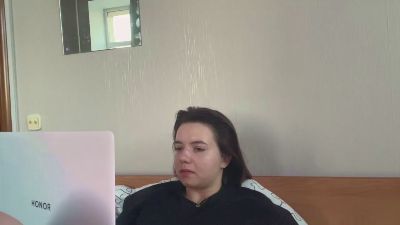 GladisLoy live cam on Cam4