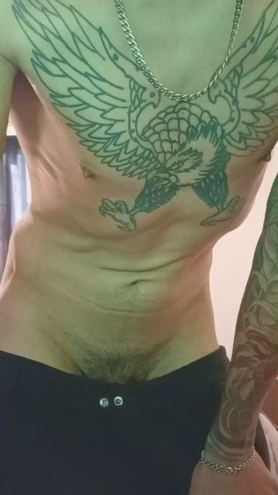 Gladius22 live cam on Cam4