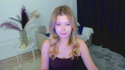 GlamorousGirll live cam on Cam4