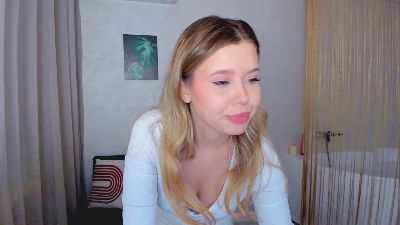 GlamorousGirll live cam on Cam4