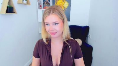 GlamorousGirll live cam on Cam4