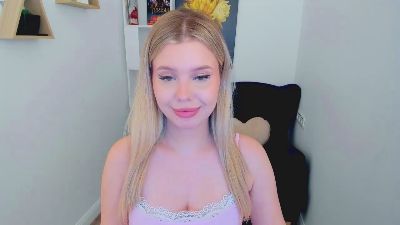 GlamorousGirll live cam on Cam4